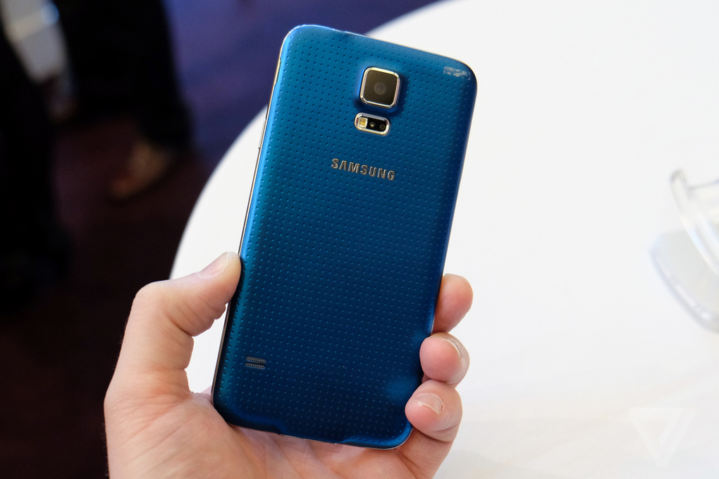 Galaxy S5 from The Verge